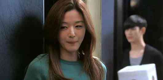 蜗牛化妆品旗舰店绿瓶直播(蜗牛化妆品套装正品红盒)