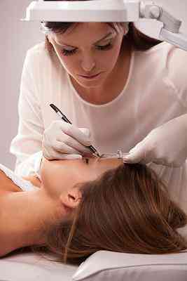 冰丽化妆品有限公司怎么样(广州冰丽生物科技有限公司的护肤品)