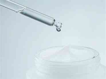 化妆品含有添加剂(化妆品中的添加剂都是有害的吗)