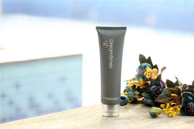 皮肤黄有痘适合什么化妆品(皮肤黄有痘适合什么化妆品呢)插图1 皮肤黄有痘适合什么化妆品(皮肤黄有痘适合什么化妆品呢)插图1