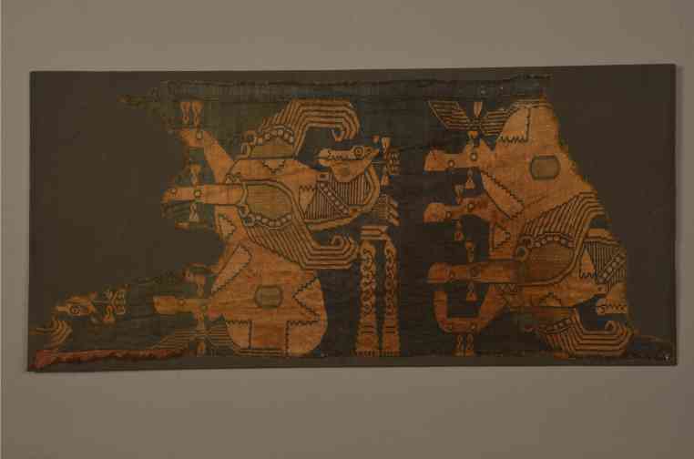 化妆品竖着的马的牌子(化妆品竖着的马的牌子叫什么)