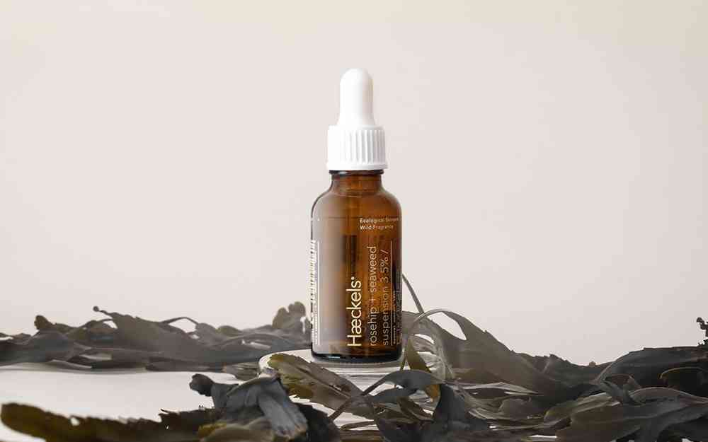 蓝色化妆品哪种好用(蓝色很贵的化妆品)插图5 蓝色化妆品哪种好用(蓝色很贵的化妆品)插图5