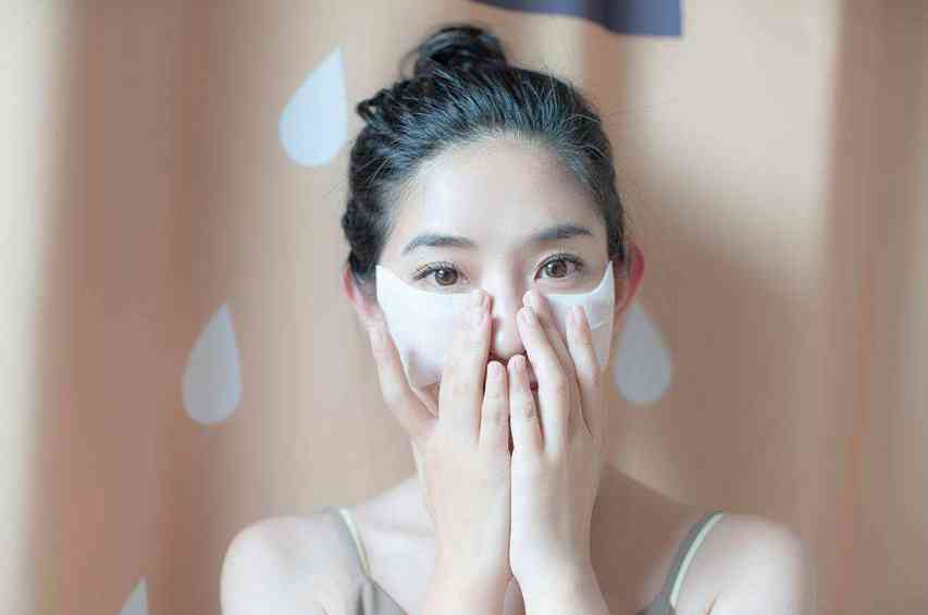 50岁用什么化妆品知乎(50岁开始用护肤品有用吗用)插图2