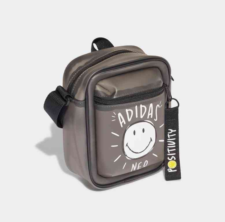 有个笑脸的化妆品(有个笑脸的化妆品牌子)插图2