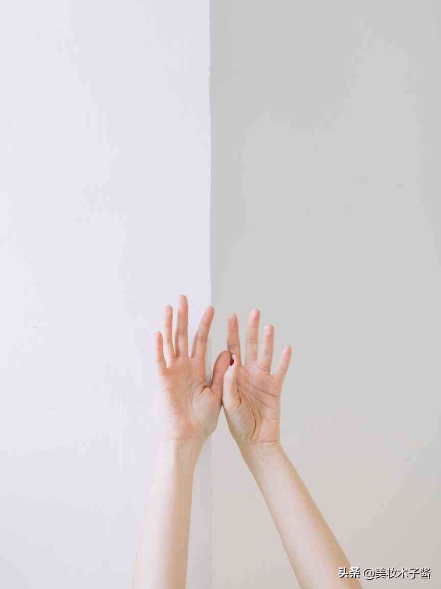 女生随身用什么化妆品好看(女生用什么样的化妆品比较好)插图6 女生随身用什么化妆品好看(女生用什么样的化妆品比较好)插图6