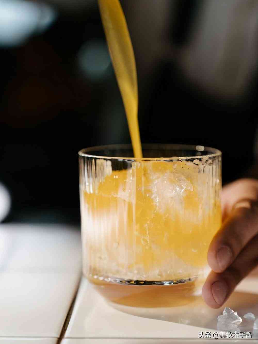 女生随身用什么化妆品好看(女生用什么样的化妆品比较好)插图11 女生随身用什么化妆品好看(女生用什么样的化妆品比较好)插图11