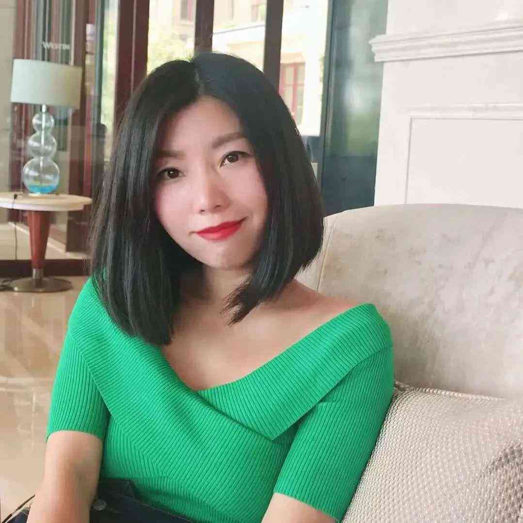 额头黑用什么彩妆化妆品好(比较黑的人化妆用什么化妆品)插图26