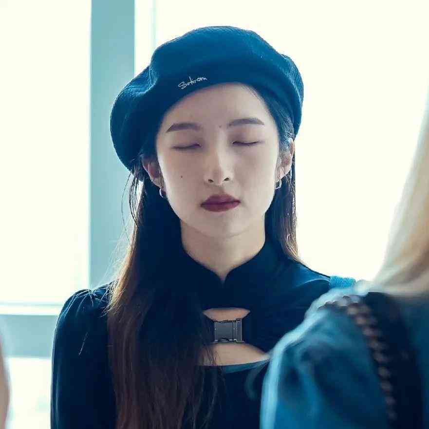 额头黑用什么彩妆化妆品好(比较黑的人化妆用什么化妆品)插图40