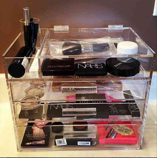 女生化妆品桌面收纳(桌面化妆品收纳盒教程)插图1 女生化妆品桌面收纳(桌面化妆品收纳盒教程)插图1