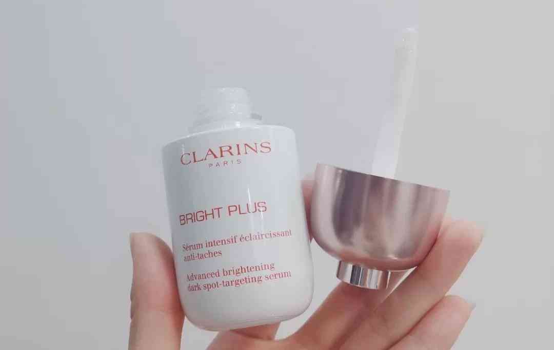 男生显脸白化妆品品牌推荐(男生显脸白化妆品品牌推荐一下)插图10 男生显脸白化妆品品牌推荐(男生显脸白化妆品品牌推荐一下)插图10