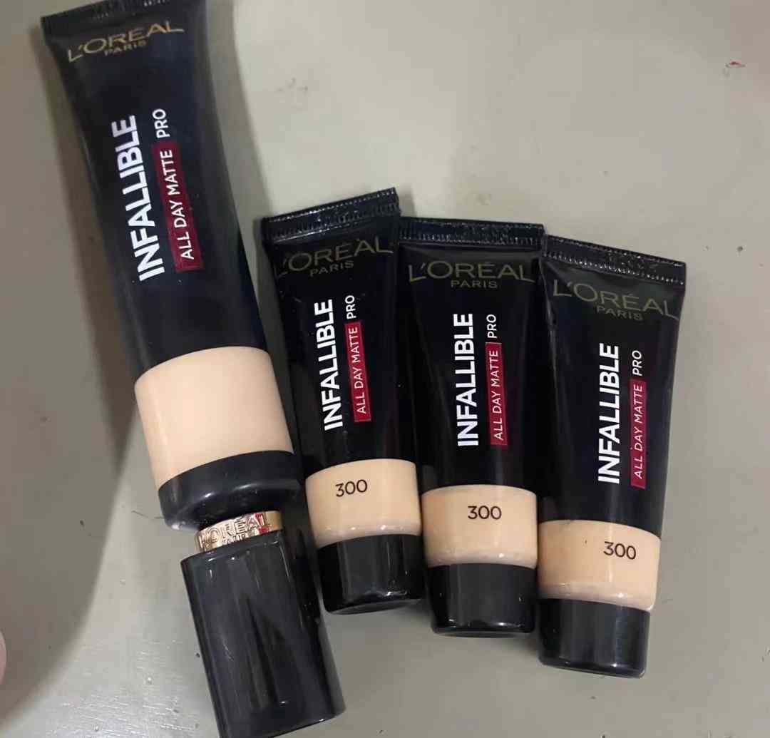 哪种化妆品用着不油腻(化妆品不油腻的什么牌子好)插图4