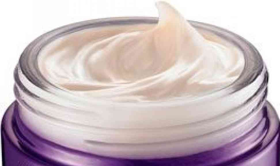 化妆品和人一样吗(化妆品有区别吗)