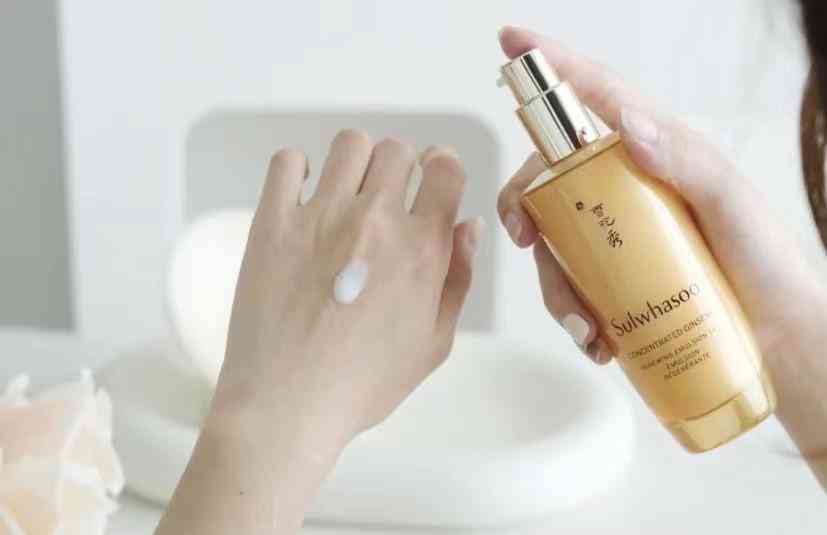 家里妈妈的化妆品怎么样(妈妈买化妆品)插图3 家里妈妈的化妆品怎么样(妈妈买化妆品)插图3