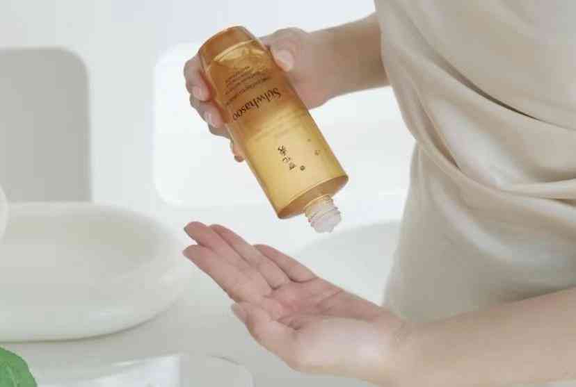 家里妈妈的化妆品怎么样(妈妈买化妆品)插图4 家里妈妈的化妆品怎么样(妈妈买化妆品)插图4