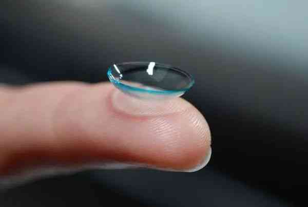 微信卖假化妆品犯法吗(微信卖化妆品违法吗)插图1