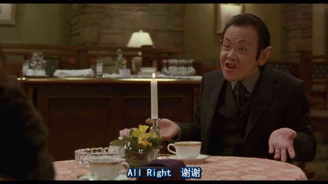 化妆品展示厅前台图片真实(化妆品展示柜效果图片高端)插图4 化妆品展示厅前台图片真实(化妆品展示柜效果图片高端)插图4