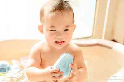 化妆品擦了直想吐(化妆品过敏会恶心想吐嘛)插图4