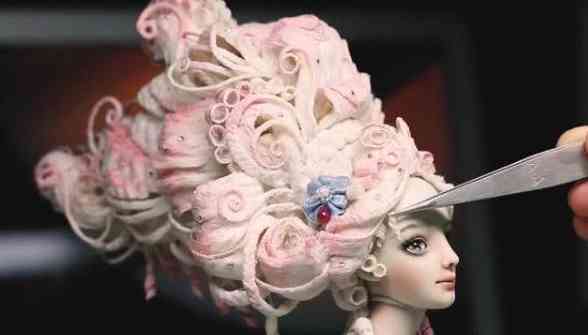 化妆品化娃娃(化妆的娃娃)插图1 化妆品化娃娃(化妆的娃娃)插图1