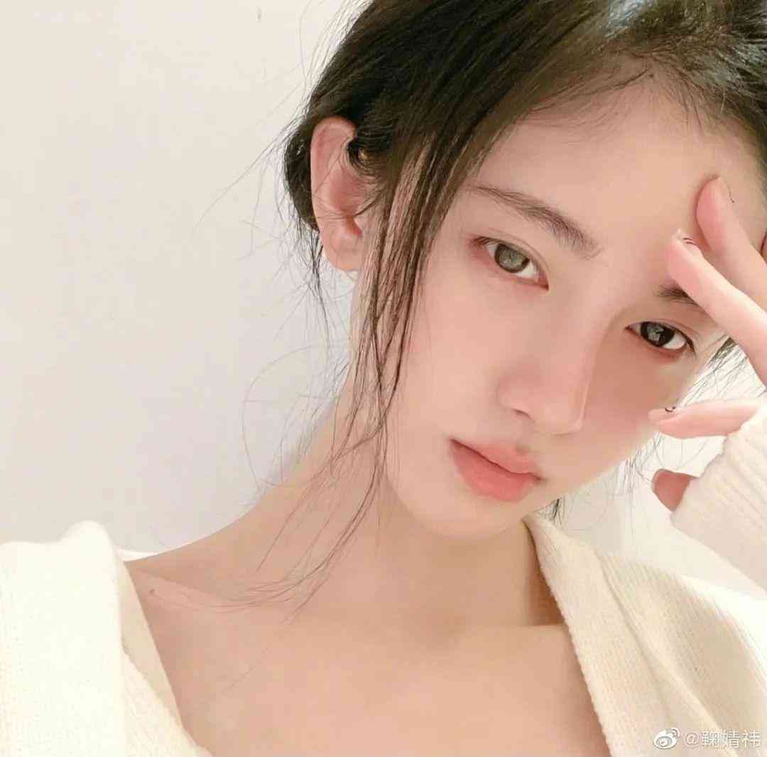 清冷易碎感化妆品(清淡化妆品)插图5