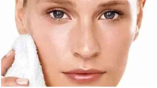 化妆品可以去油脂吗(油脂的皮肤用什么化妆品好)插图1