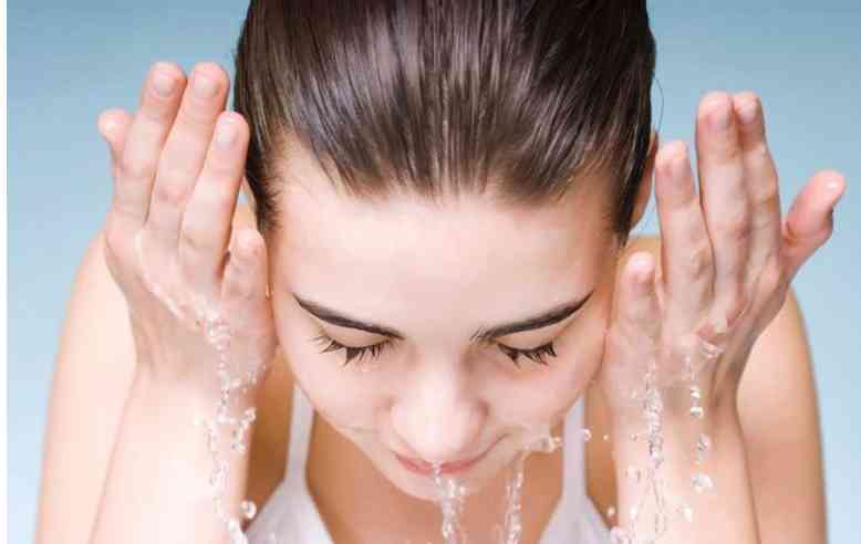 化妆品可以去油脂吗(油脂的皮肤用什么化妆品好)插图5