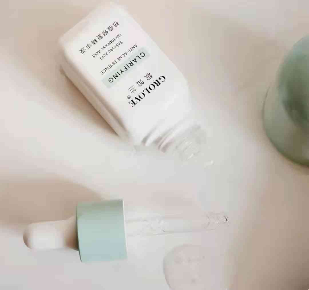 哪种化妆品补水又不长痘(哪款护肤品补水不闷痘)插图8 哪种化妆品补水又不长痘(哪款护肤品补水不闷痘)插图8