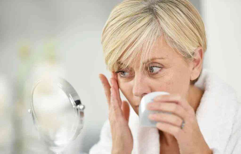 化妆品含玫瑰成分表(玫瑰的化妆品)插图3