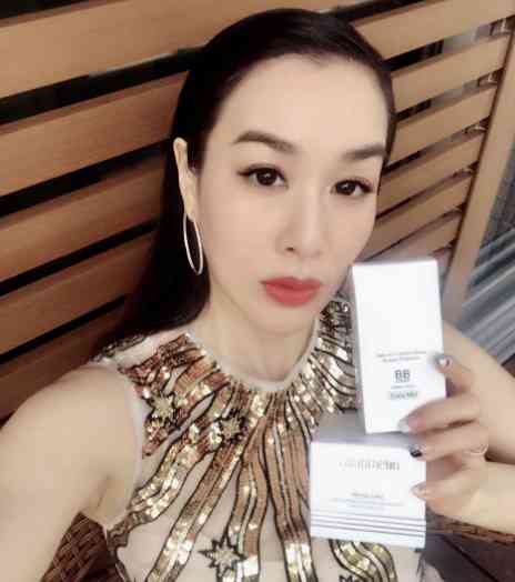 林心如现在用哪品牌化妆品(林心如曾经代言的化妆品品牌)插图15 林心如现在用哪品牌化妆品(林心如曾经代言的化妆品品牌)插图15