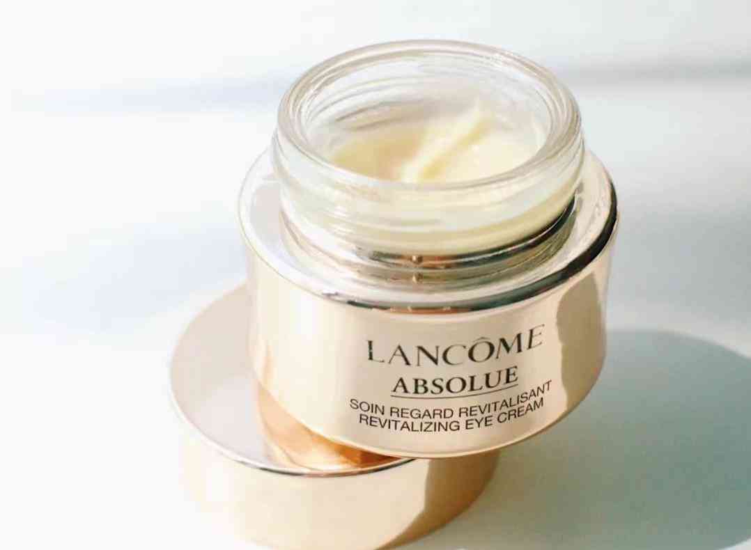 哪种化妆品去鱼尾纹(去眼尾纹用什么化妆品)插图12