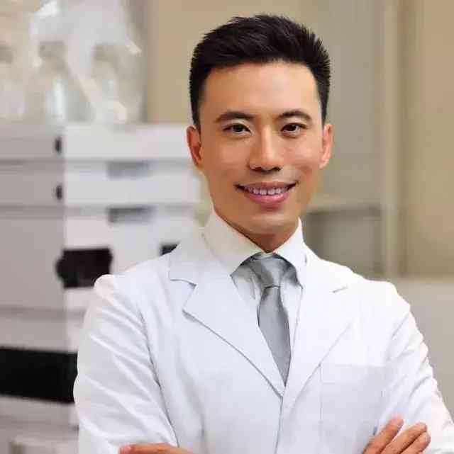 化妆品用的先后顺序(化妆品用的先后顺序视频)