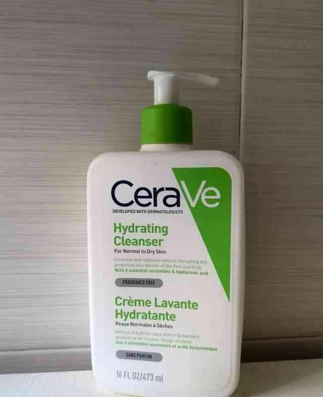 屈臣氏化妆品洗面奶(屈臣氏化妆品洗面奶怎么样)