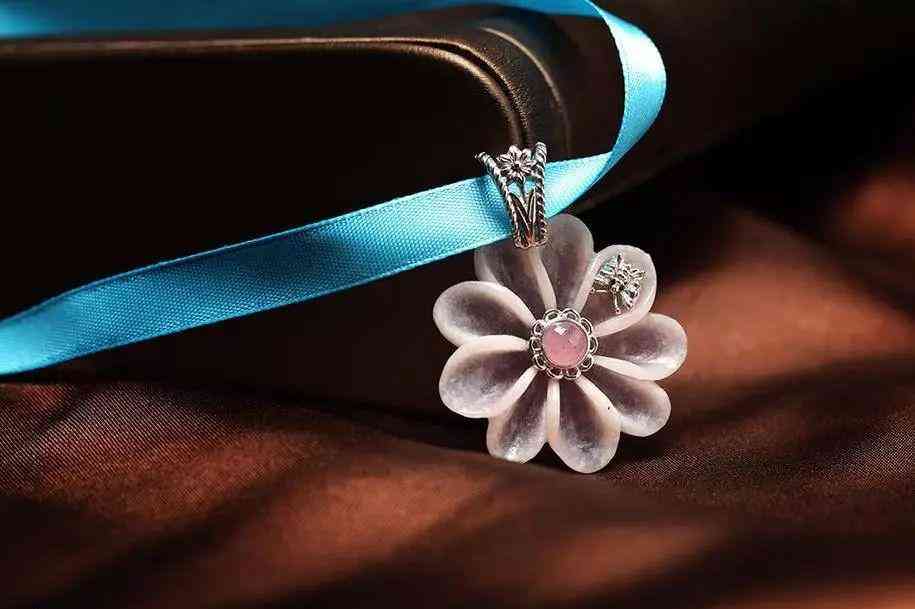 周大福今日旧金价查询表(周大福今日金价查询表黄金首饰价格)