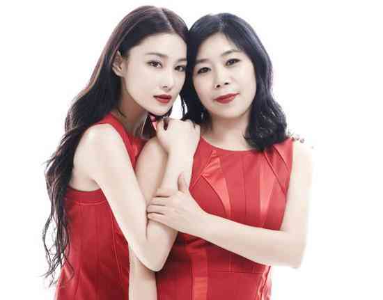 送女上司化妆品好吗(送女领导化妆品怎么说)