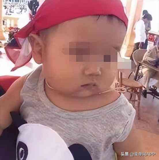 进口化妆品摆地摊图片真实(进口化妆品批发市场货源哪里找)