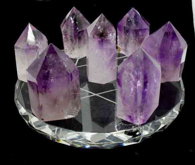 水晶功效对应表(23种水晶功效与作用)