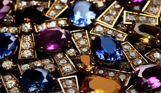 广州翡翠批发市场在哪里(广州翡翠批发市场在哪里西堤)