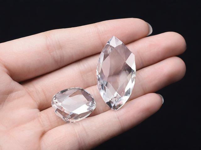 为什么水晶会断片？详细解析水晶断片的原因