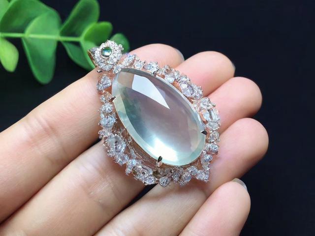 为什么水晶不是玉石? 为什么水晶不是玉石?