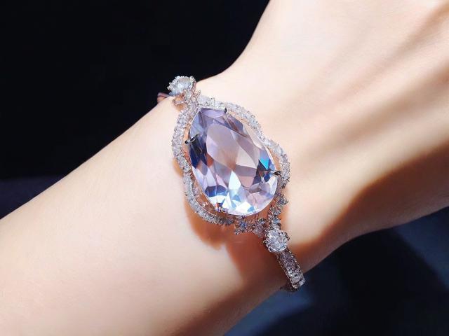 为什么浦江水晶产地众多? 为什么浦江水晶产地众多?